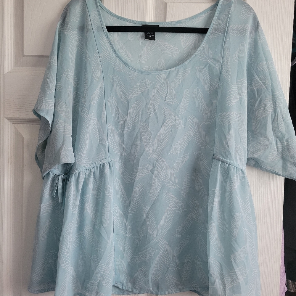 Torrid top